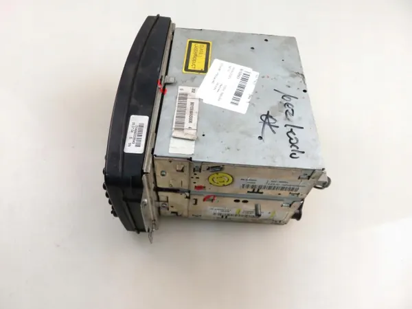 Autoradio CD Bosch d'occasion OEM 2038275242 image 6