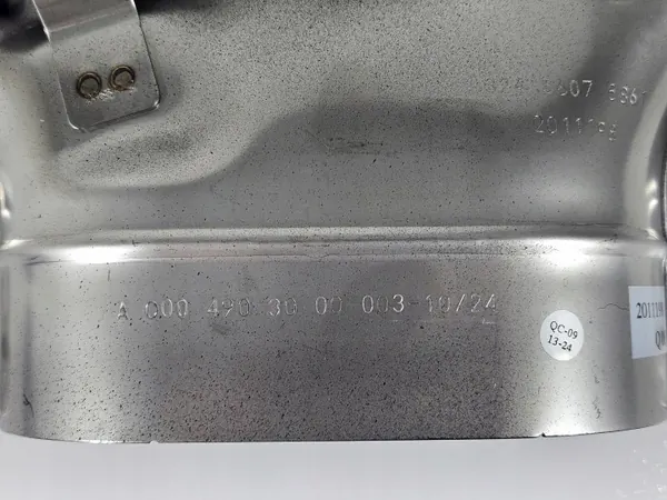 Mercedes AMG 6.3 Pakopää OEM A0004903000 image 9