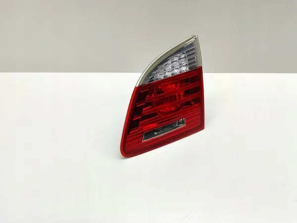 BMW 5 E60 E61 2009 Luz trasera derecha image 4