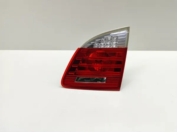 BMW 5 E60 E61 2009 Luz trasera derecha image 6