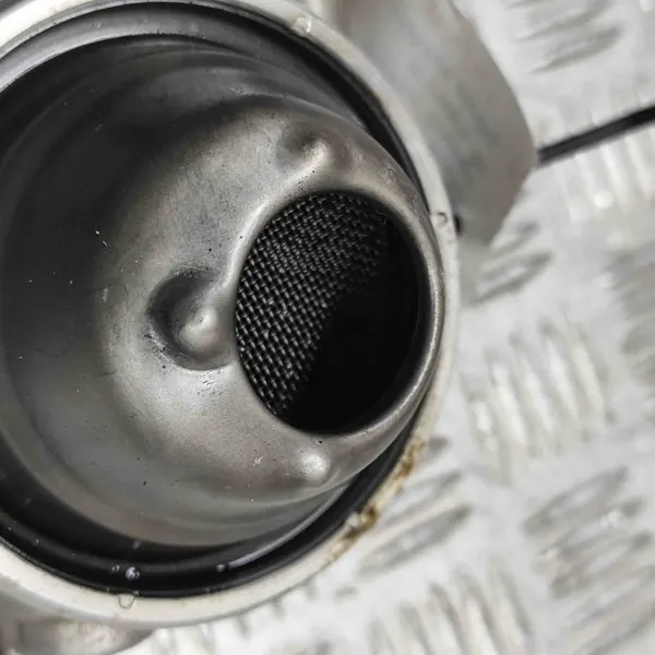 Bomba de aceite OEM 03D115105G para VW Polo 1.2L 2010 image 5