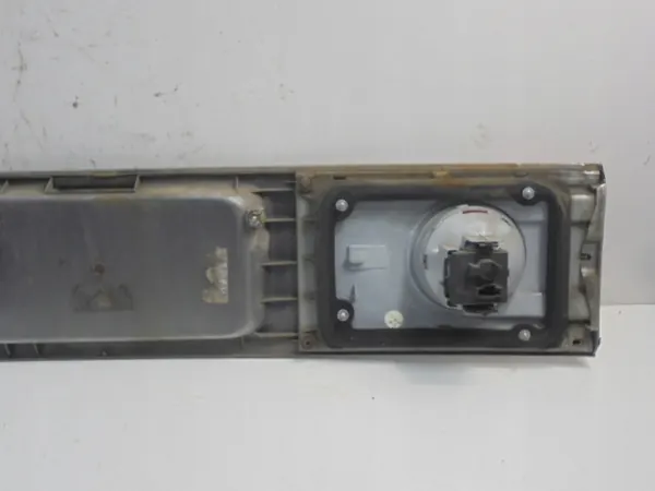 OEM 964981 Moldura de porta-malas para VW Sharan I image 5
