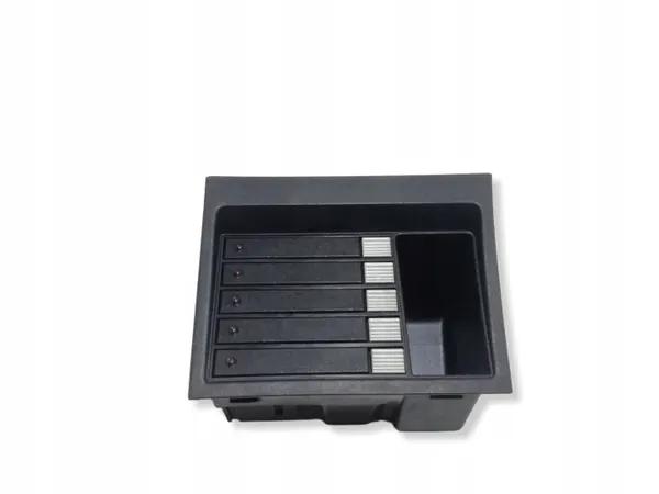 Opel Kadett E Kassettfack OEM 90207105 image 2