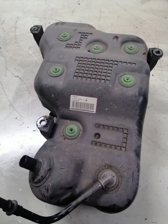 Tanque AdBlue OEM 31500D7900 para KIA Sportage IV image 2