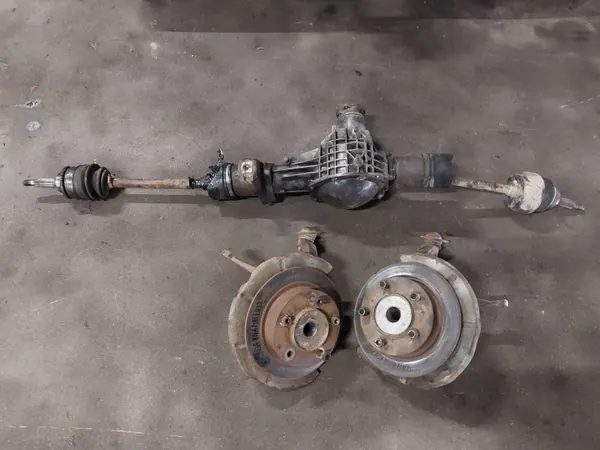 Différentiel Avant & Essieux Lada Niva 2121 OEM - Occasion image 2