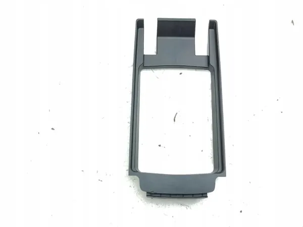 Citroen C4 III e-C4 2021 Keskikonsolin Päällys OEM B005034 image 2