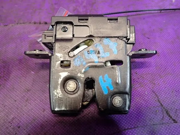 Nissan Micra K12 02-07 Bagagelås 90502AV70A image 5