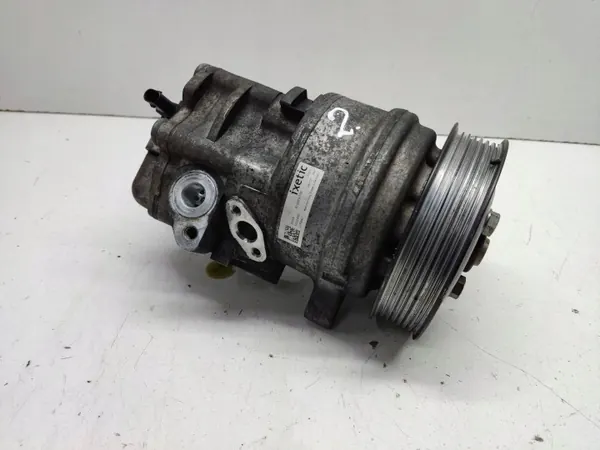 Bomba de dirección asistida BMW X5 E70 OEM 679328703 image 2