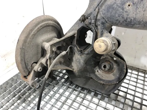 Achterbalk OEM LORK-381-121650 voor Peugeot 3008 SUV image 4