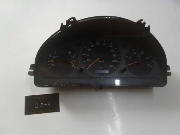 Cuentakilómetros Mercedes-Benz OEM 1635401847 image 2