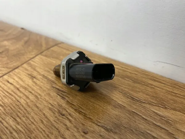 Brandstofdruksensor 2.0T 4xe Jeep Wrangler IV JL 2018+ image 5