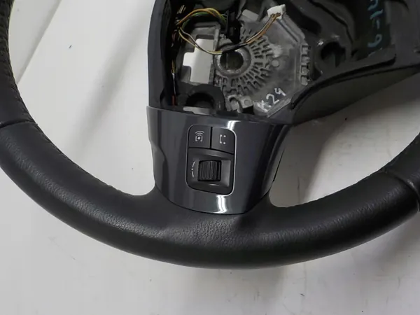 Volant Chauffant Cuir OEM 13229631 image 10