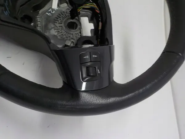 Volant Chauffant Cuir OEM 13229631 image 9