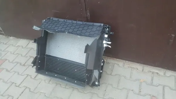 Alfa Romeo Giulia 2.2 Radiator Set OEM 99000037 image 2