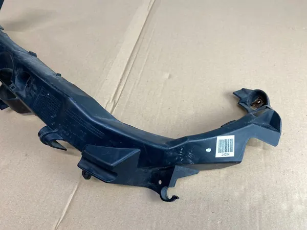 Support de phare avant gauche BMW E90 E91 LCI 7138401 image 2