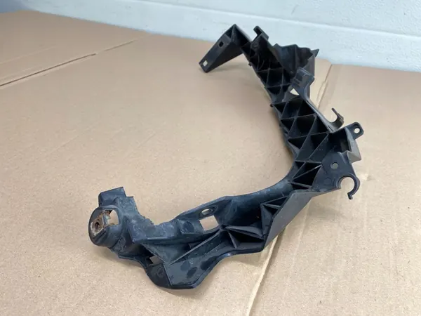 Support de phare avant gauche BMW E90 E91 LCI 7138401 image 7