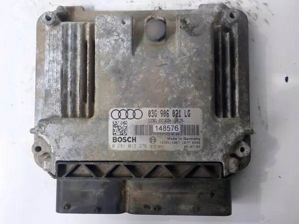 Audi Regeleenheid 03G906021LG 0281013276 - Gebruikt image 2
