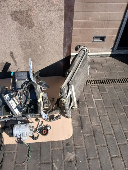 Système de climatisation complet OEM KLIMATYZACJA KOMPLETNA SKODA FABIA I 1.2 BMD image 4