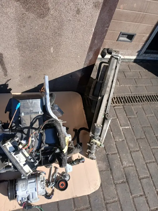 Système de climatisation complet OEM KLIMATYZACJA KOMPLETNA SKODA FABIA I 1.2 BMD image 5