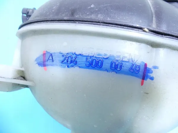 Koelvloeistofreservoir Mercedes W204 3.0 V6 image 4