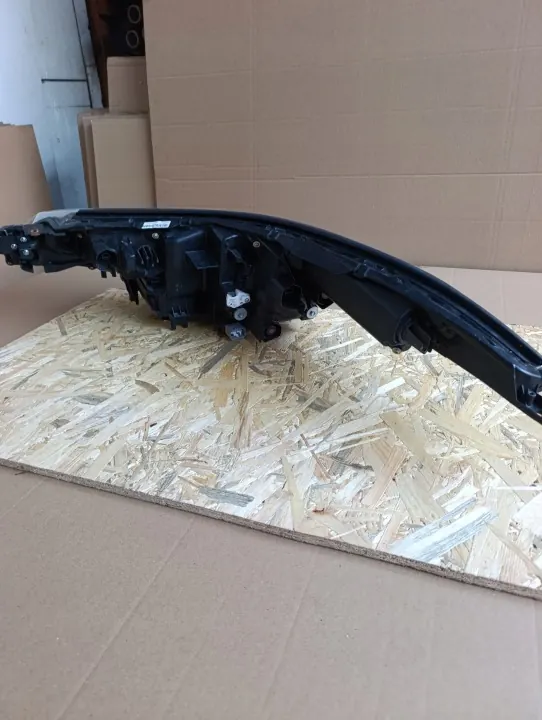 Faro derecho OEM KMNGT para Toyota CHR 2019-2022 image 7