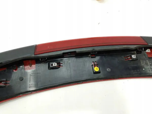Audi A1 kofferklepspoiler OEM 8X3827933B image 6