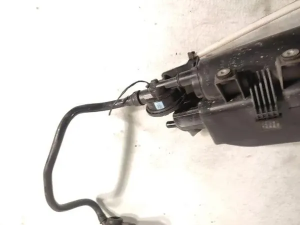 BMW 2' F22 F23 3' F30 F34 4' F32 F33 F36 N26 Filtre à carburant charbon 7271029 image 3