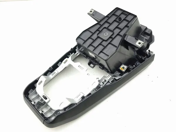 Cadre gauche Audi A1 2022 OEM 82C864981 image 6