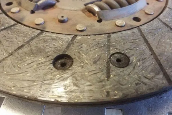 Disque d'embrayage SUBARU OUTBACK 2.0L diesel 2011 image 4