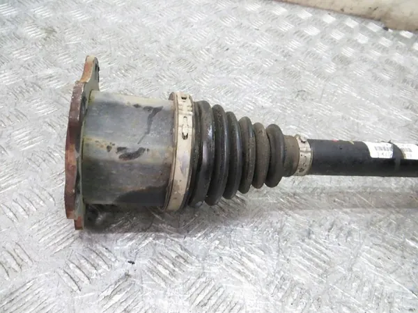 Audi Q5 SQ5 2017 Främre högra halvaxel image 3