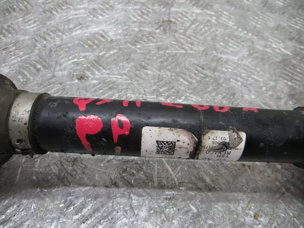 Audi Q5 SQ5 2017 Främre högra halvaxel image 7