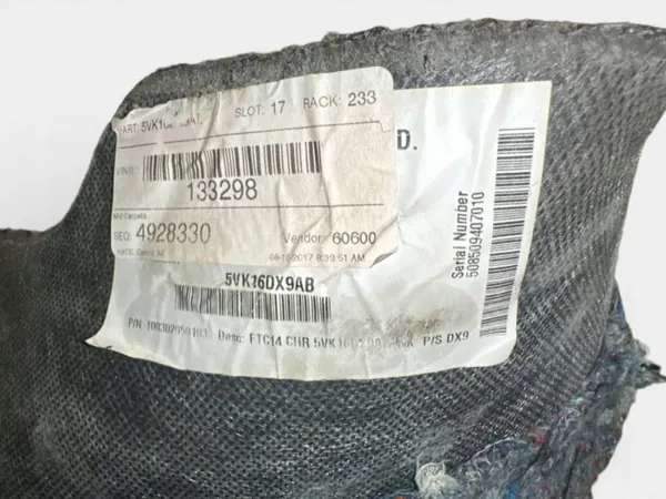 Alfombrilla delantera derecha OEM 133298 Dodge Durango image 8