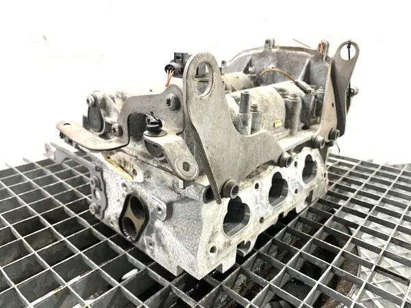 Cabeza de cilindro SKODA FABIA II 1.2 70CV image 2