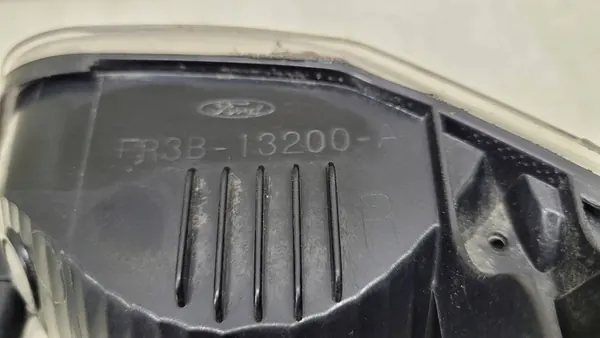 Indicateur avant droit Ford Mustang VI FR3B13200A image 5