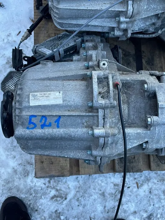 Vaihteiston vähennin LPLA-7K780-AE Range Rover Sportille image 2