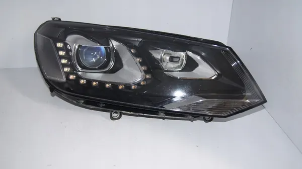 Farol direito completo VW Touareg II 7P1941752 image 2