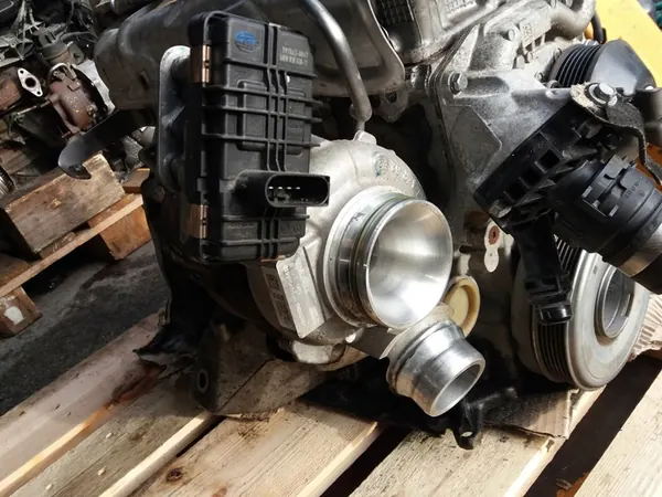 Turbina BMW 2.0 150-190 KM KPL. image 2