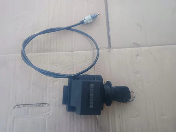 Ontsteekschakelaar OEM A2115452308 Mercedes-Benz E W211 image 2