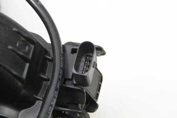 VW Ansaugkrümmer OEM 04E129711J Golf VII image 5