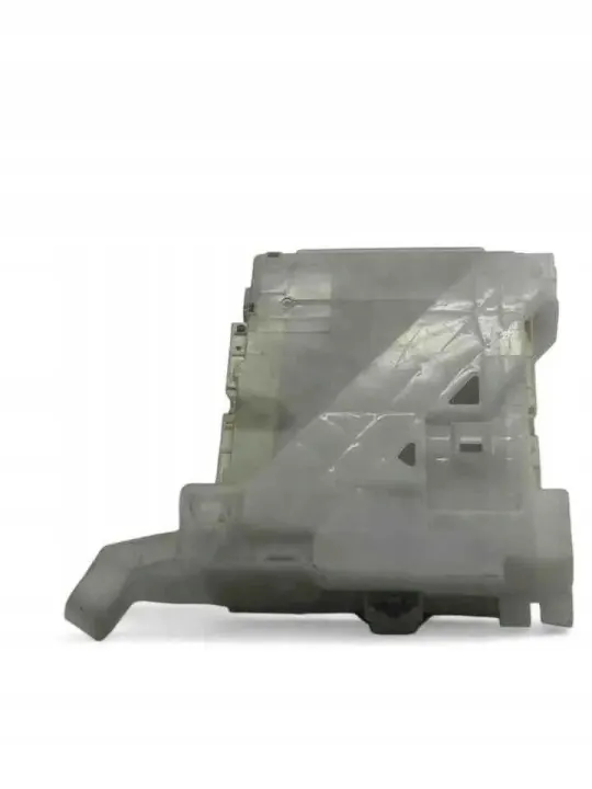 Comfortmodule Lexus CT OEM 8922176020 - Gebruikt image 4