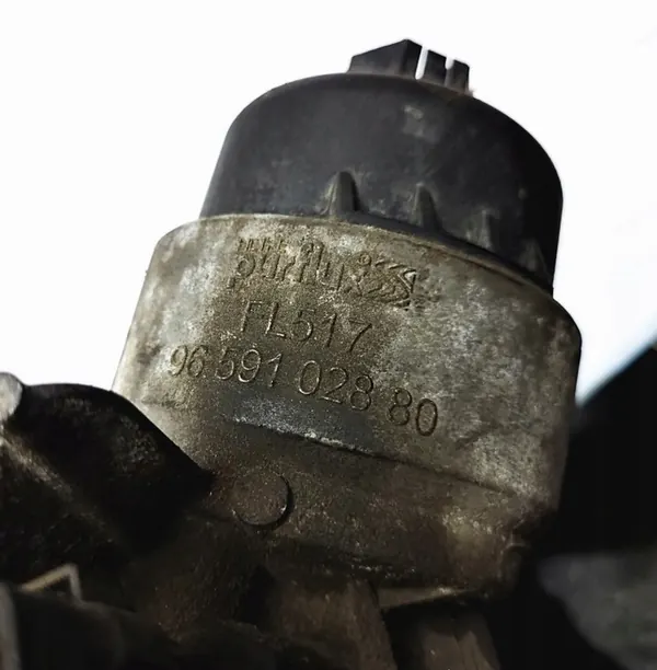 Oljefilterhus 1.6 16V Partner 307 C3 C4 207 308 image 2