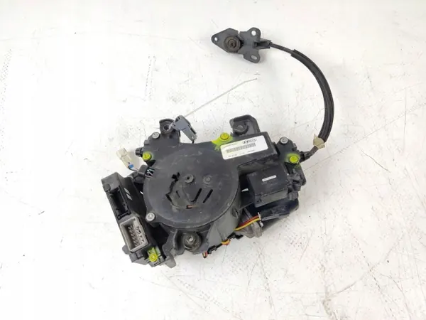 Kia OE Schiebetürschloss-Aktuator OEM 834704D101 image 2