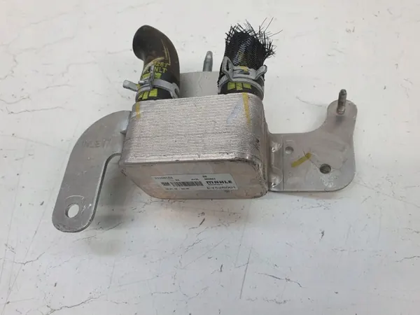 Öljynsuodattimen Kiinnike OEM 23298104 image 2