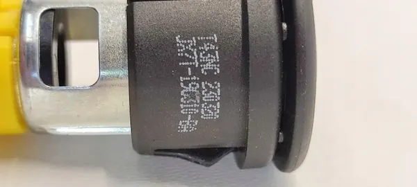 FORD PUMA 12V Zigarettenanzündersteckdose OEM JX7T-19G310-BA image 3