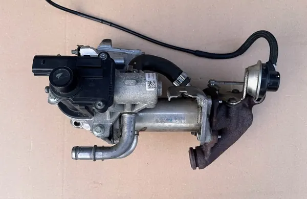 Refroidisseur EGR OEM 147355713R pour Renault Scenic III 1.5 dCi image 4