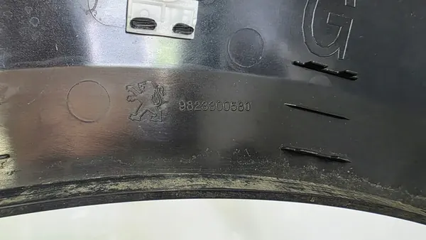 Rivestimento parafango posteriore sinistro PEUGEOT e208 208 II Elettrico GT image 10
