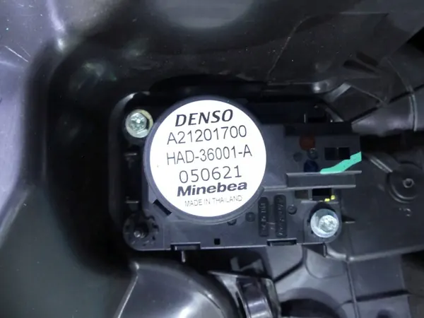 Lämmitysyksikkö OEM 272705961R Dacia Sandero III:lle image 10