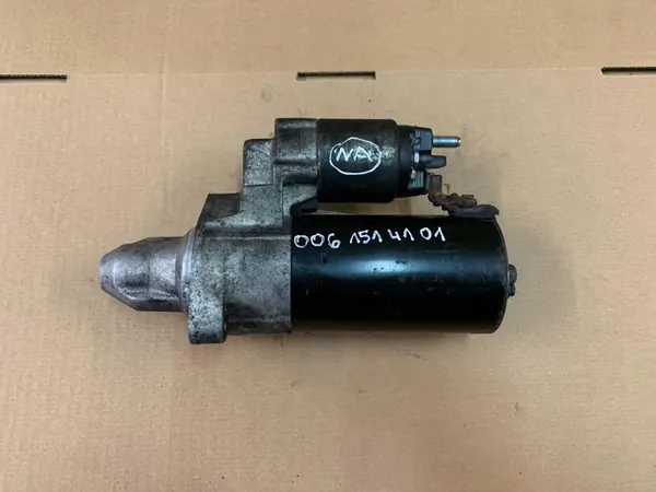 Motor de arranque Mercedes E-Class W211 3.0 CDI A0061514101 image 2