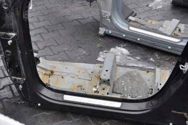 Volvo XC40 Stolpe A B C Vänster Lång Gångjärn OEM SKDGIUB image 4