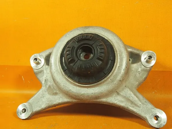Suporte de amortecedor esquerdo Audi A5 8T OEM 8k0412383f image 4